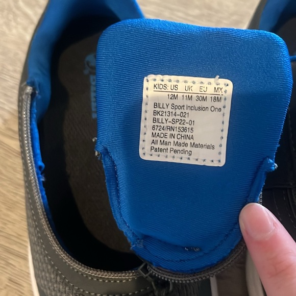 BILLY Shoes, size kids 12M - Picture 4 of 4